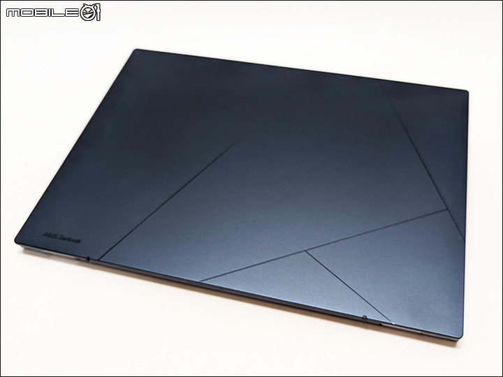 快速開箱：ASUS Zenbook 14 OLED UX3402ZA