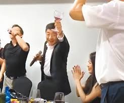 台灣單日確診 慘登全球第一