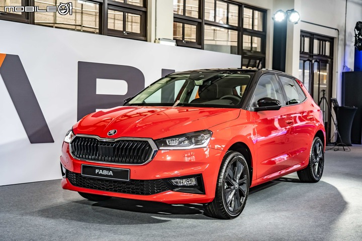 【採訪】全新Skoda Fabia 全車系標配九氣囊、Lv2、10.25吋液晶儀表,79.9萬元起正式上市!