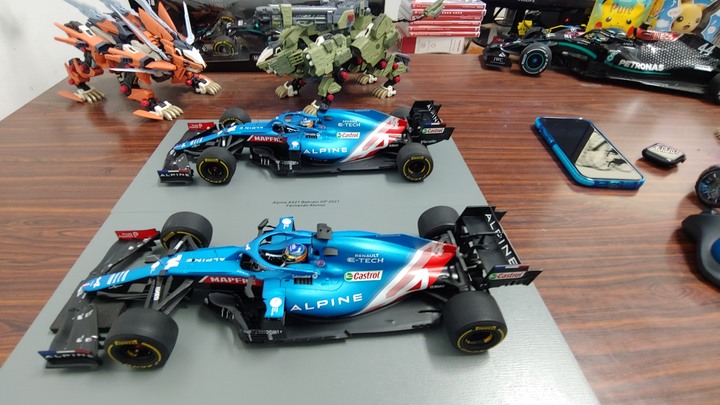[開箱]1/18 MIMICHAMPS MCLAREN MCL35M