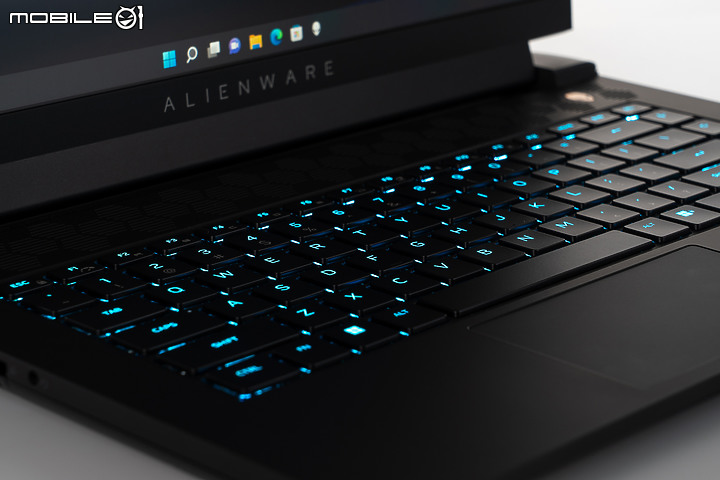 Alienware m15 R7 測試報告｜外星人信仰加持的 3A 遊戲利器！