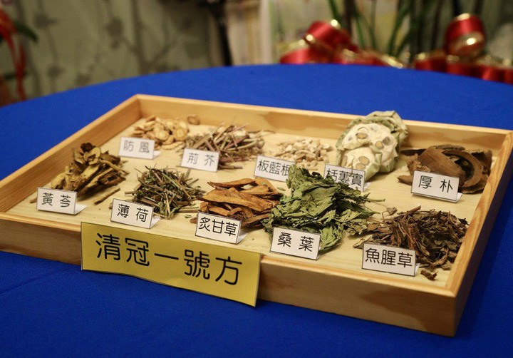 沒打疫苗全家族一半確診！我們是怎麼好過來的？新冠Omicron染疫痊癒經驗分享！(維生素CD鋅，清冠一號）