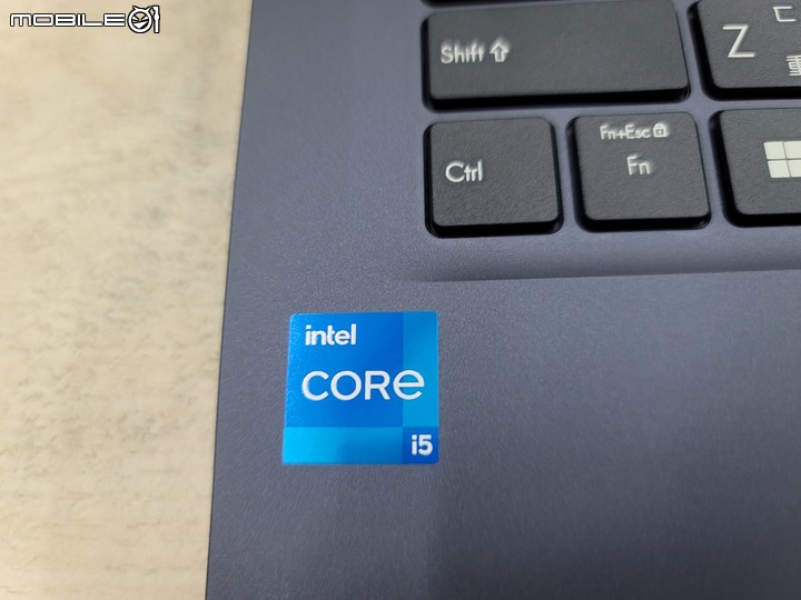 全新12代 I5 CPU ASUS X1402Z 首開箱 (面板無畫面已送修,品質堪慮)