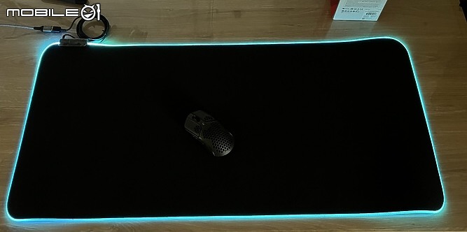 點我看大圖 開箱 HyperX 輕量遊戲滑鼠 Pulsefire Haste 無線版
