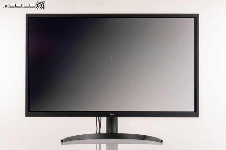 LG UltraFine Display OLED Pro 32EP950-B 顯示器開箱試用 以完整細膩色彩顯示滿足專業編輯需求