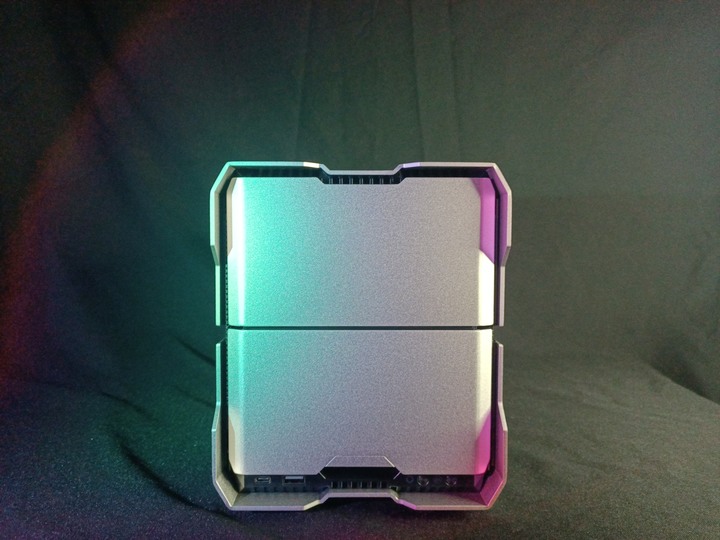 三種願望一次滿足 Phanteks Evolv Shift XT + Phanteks Revolt SFX金牌 650W 開箱評測