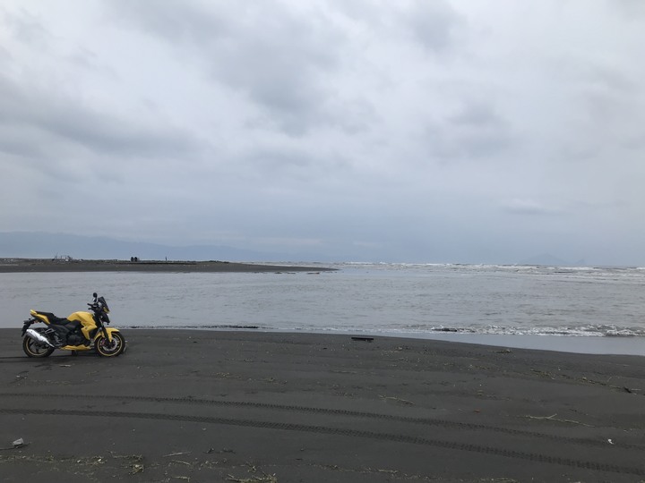ADV胎山海戀(練)--離海最近的地方與山溪騎行