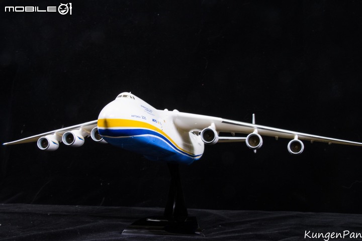 Revell 1/144 安托諾夫AN-225重型運輸機 「夢想號」(Mriya)