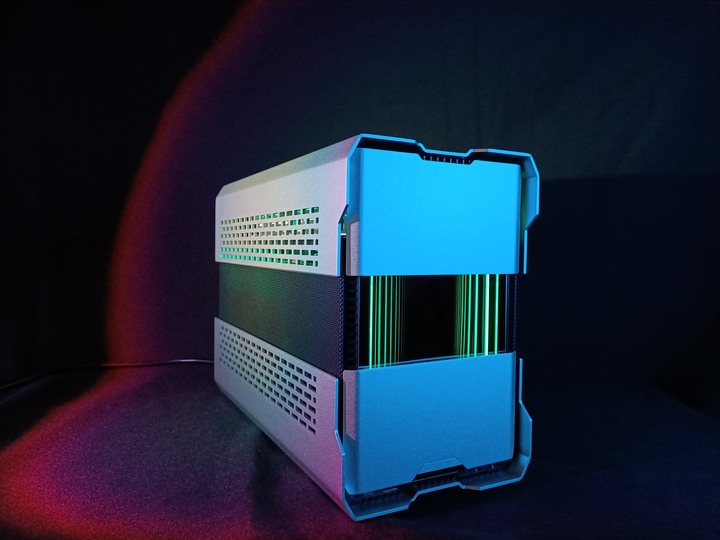 三種願望一次滿足 Phanteks Evolv Shift XT + Phanteks Revolt SFX金牌 650W 開箱評測