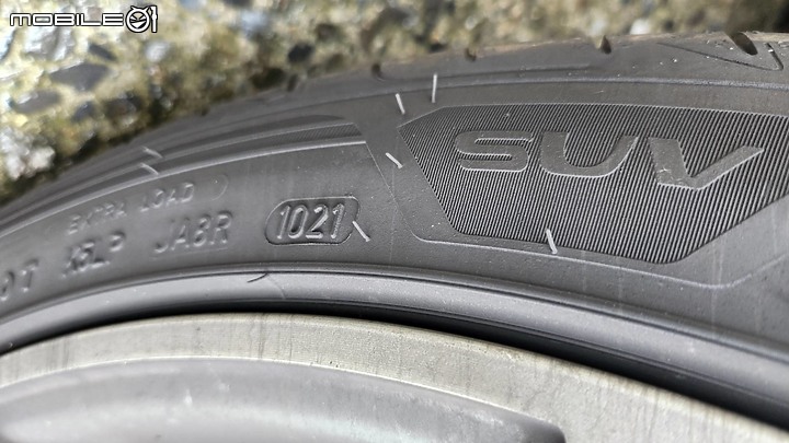 點我看大圖 開箱 固特異Goodyear F1A3 SUV /BMW X5米其林愛好者使用分享