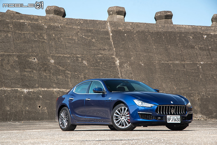 Maserati Ghibli GT試駕|追隨油電浪潮,四缸瑪莎依然很可以!