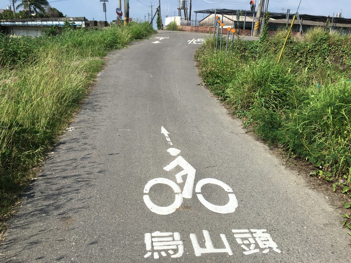 台南山海圳綠道自行車道