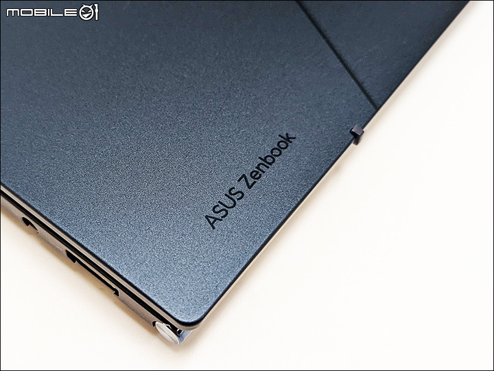 快速開箱：ASUS Zenbook 14 OLED UX3402ZA