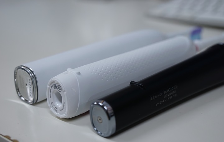 開箱歐樂b Genius X 電動牙刷、一些刷牙心得及Sonicare、國際牌對比