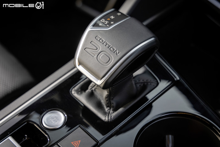 【海外新訊】慶祝車系走過20個年頭,Volkswagen推出「Touareg Edition 20」特仕車!