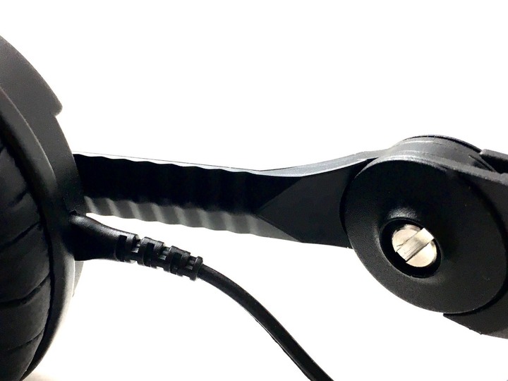 【R式分享】歷久彌新，超值經典的監聽代表—Sennheiser HD25