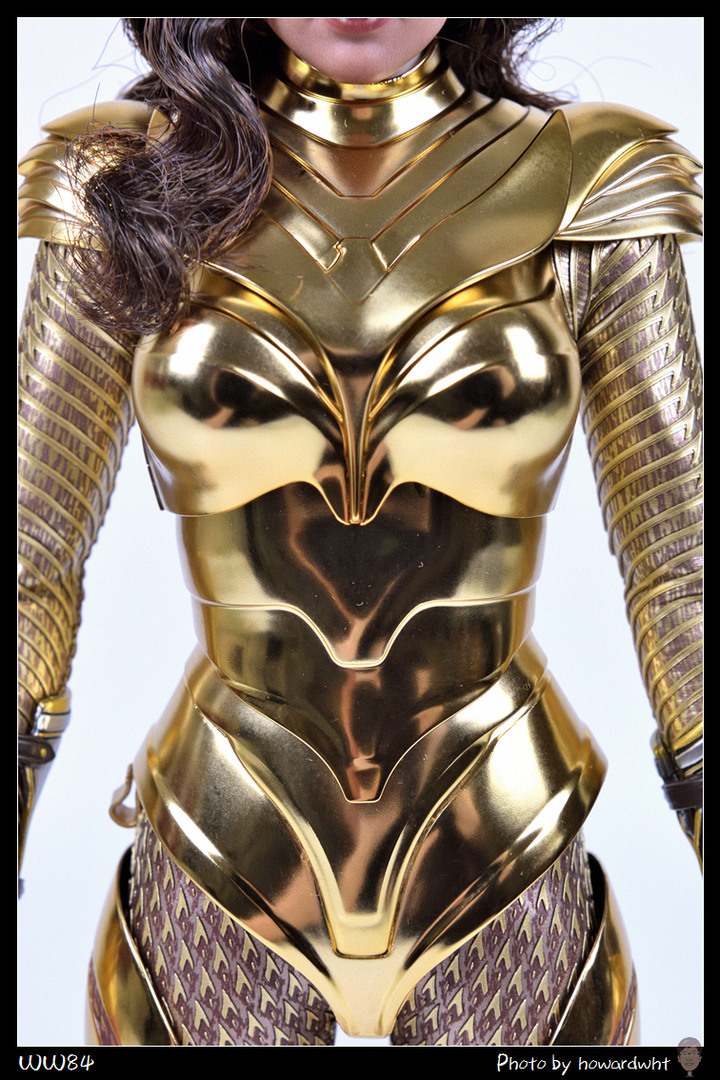 【開箱】Hot Toys - 神力女超人 金鷹盔甲DX版
