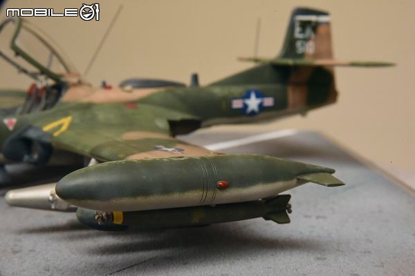 [模型製作記] 越戰怪怪機系列：A-37 蜻蜓