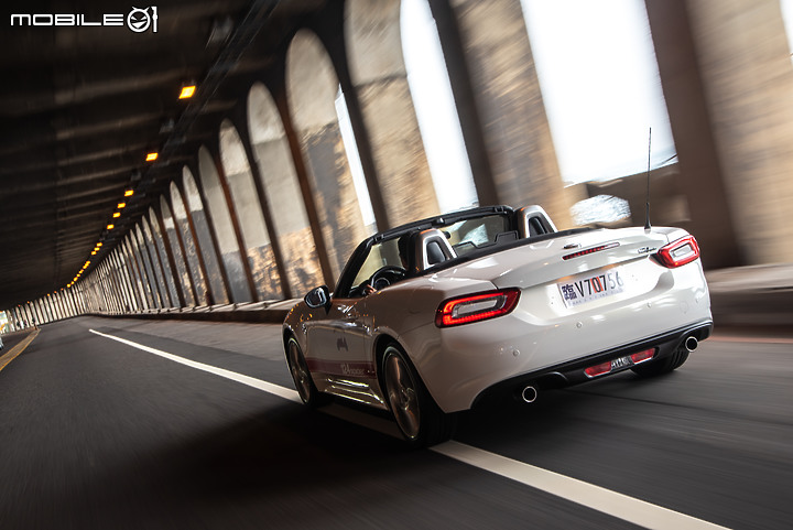 Fiat 124 Spider試駕|同款不同調,稍縱即逝的美好!
