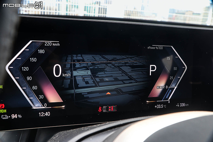BMW iX xDrive40 旗艦版試駕｜初嘗巴伐利亞發動機的轉型代表作！