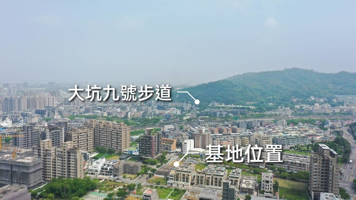 點我看大圖 New 北屯【大城 二月埕】美式生活 三公園環繞 樂活自住宅 空拍分享