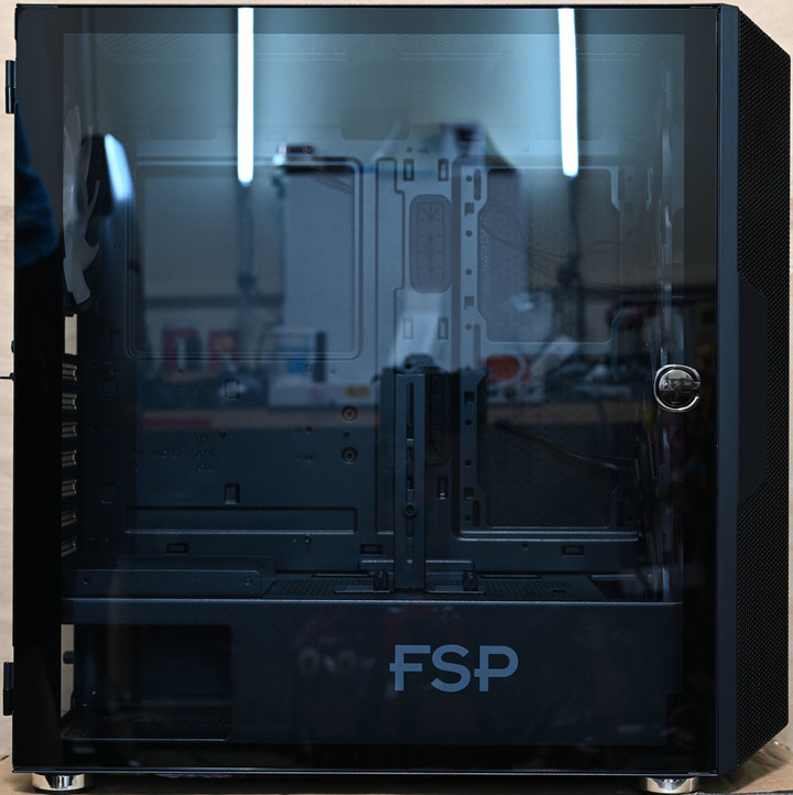 FSP CUT592機殼開箱