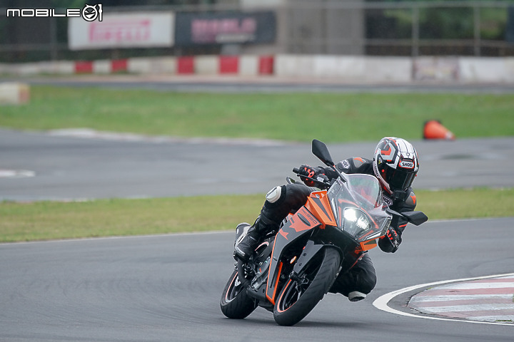 2022 KTM RC 390 賽道試駕｜電控齊全 競爭力再提升