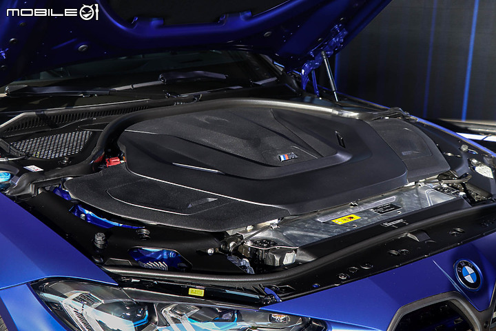 【採訪】BMW i4雙車型255萬元起開賣,最大續航里程590公里!