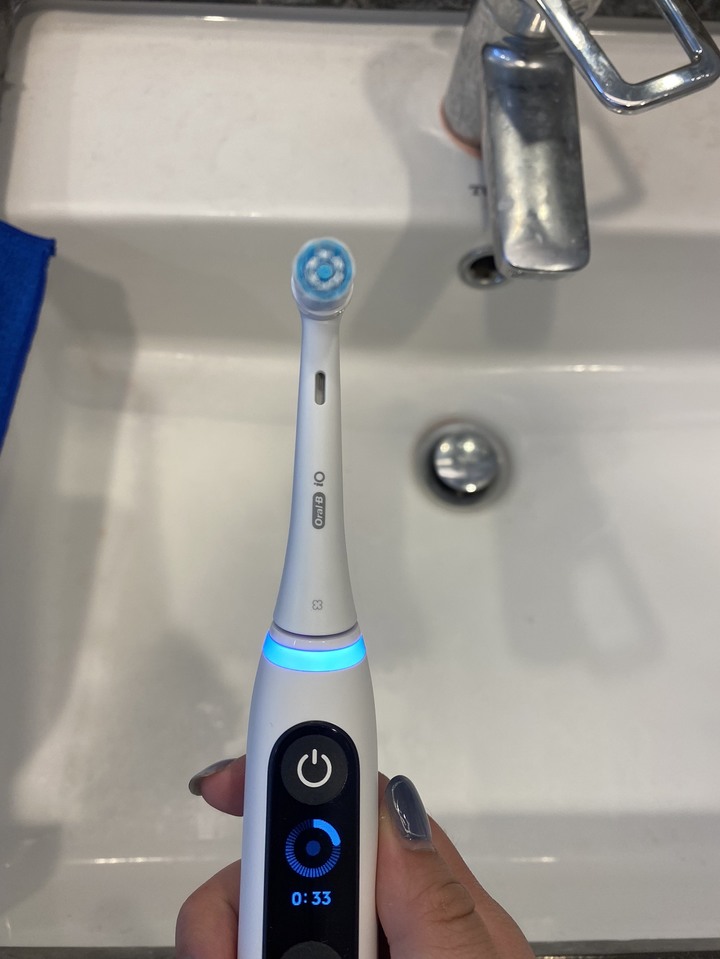 分享 Oral-B iO slim電動牙刷
