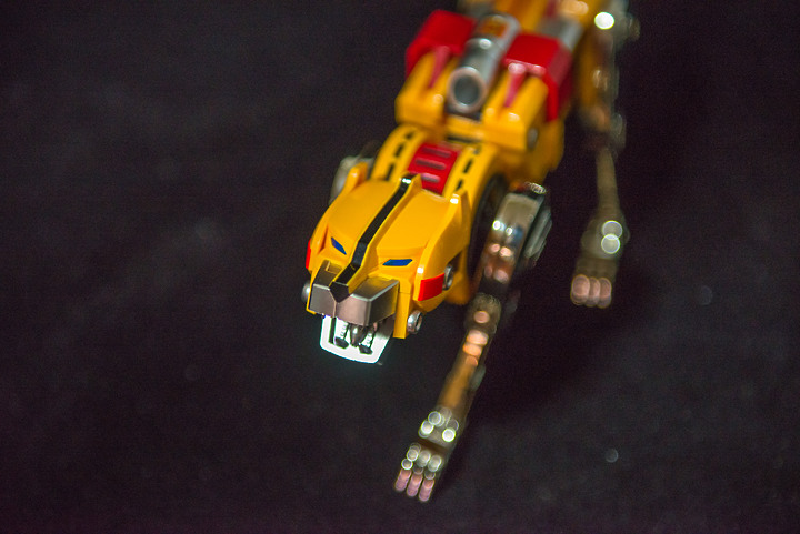 Blitzway × 5PRO STUDIO CARBOTIX《聖戰士》VOLTRON