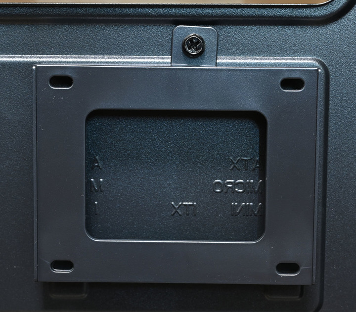 INFINITE MEGA Alpha A351機殼開箱