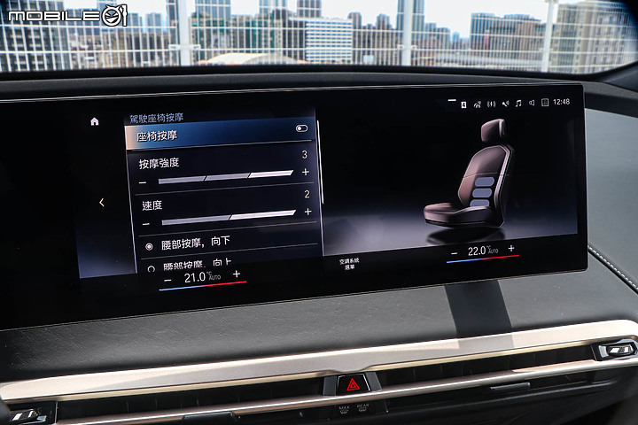 BMW iX xDrive40 旗艦版試駕｜初嘗巴伐利亞發動機的轉型代表作！