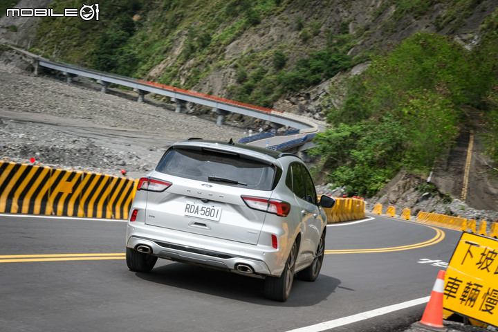 久違的南橫公路,路線實探還完成了一座台灣百岳!feat. Ford Kuga EcoBoost 250 AWD ST-Line