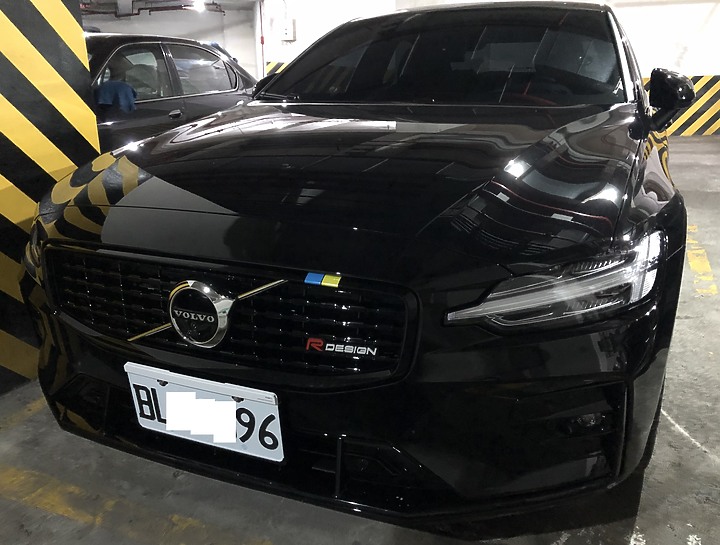點我看大圖 末代雙出尾管---S60瑪瑙黑開箱&Polestar軟體性能優化
