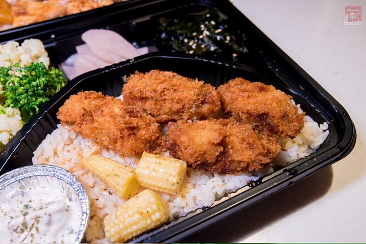 【臺南美食】現烤日式燒肉便當|電話預約迅速取餐|成大旁低調燒肉店|防疫便當|燒肉便當|安心豬便當~無邪燒肉