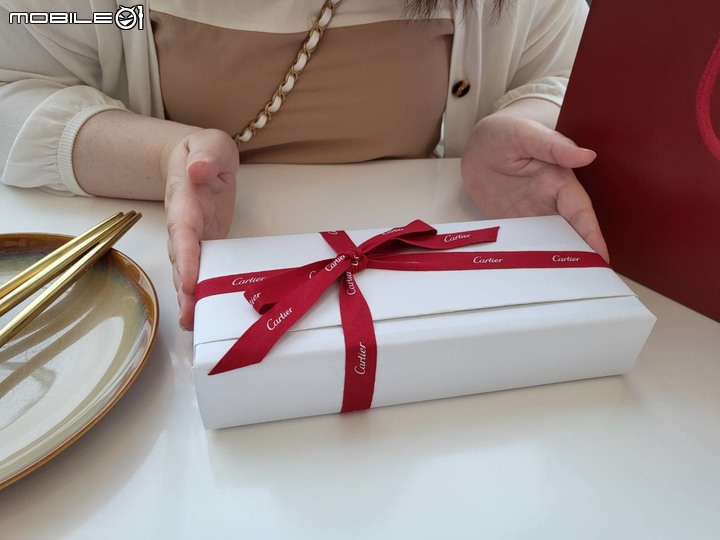 開箱 Cartier Love 系列手鍊~第一個紅盒子