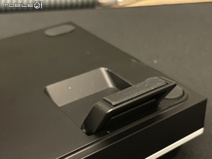 白色素雅!NZXT Function TKL 熱插拔軸 機械鍵盤