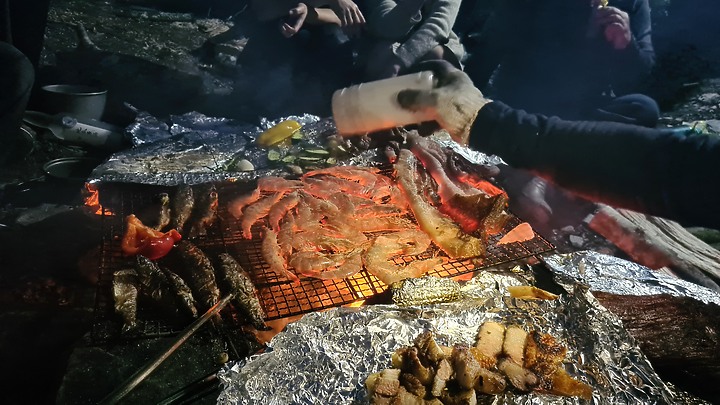 點我看大圖 登百岳六順山~遊七彩湖妹池~溯卡社溪糜爛團