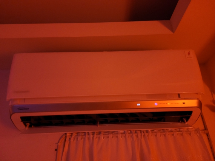 （求救！！）國際牌分離式冷氣室內機溫度顯示不見了！！