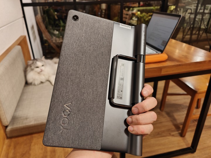 造型獨特的捲軸型態娛樂平板 Lenovo Yoga Tab 11 上手玩~
