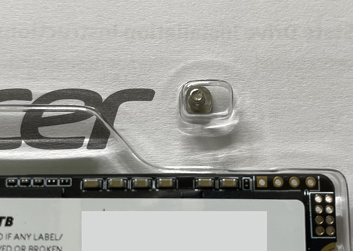 點我看大圖 美光顆粒的M.2-acer FA100 1TB