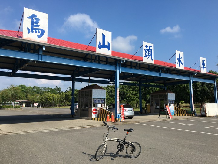 台南山海圳綠道自行車道