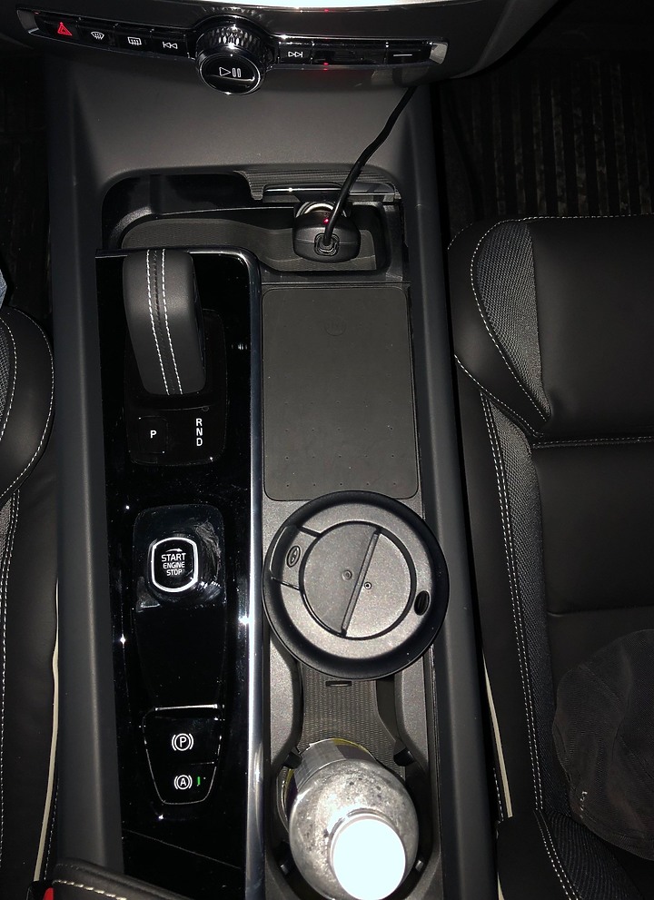 點我看大圖 末代雙出尾管---S60瑪瑙黑開箱&Polestar軟體性能優化