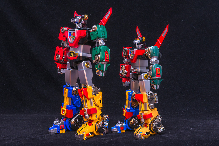Blitzway × 5PRO STUDIO CARBOTIX《聖戰士》VOLTRON