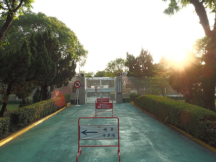 楠梓區 中油宏南宿舍群 — 濃濃歐風小鎮風格，自然與歷史建築混合呈現之世外桃源