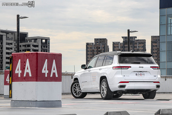 Jeep Grand Cherokee L 試駕|外剛內柔的美系彪形大漢!