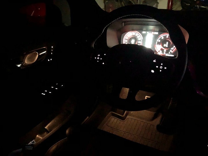 點我看大圖 末代雙出尾管---S60瑪瑙黑開箱&Polestar軟體性能優化
