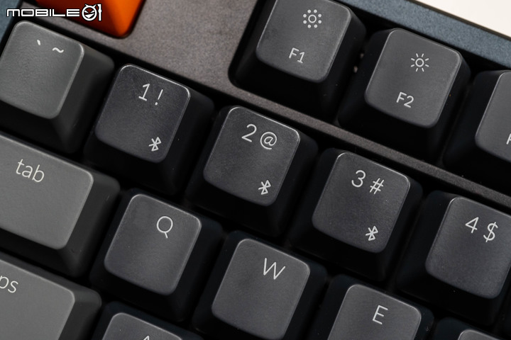 Keychron K10 全尺寸機械鍵盤開箱試用 瞄準專業工作取向的暢快敲擊選擇