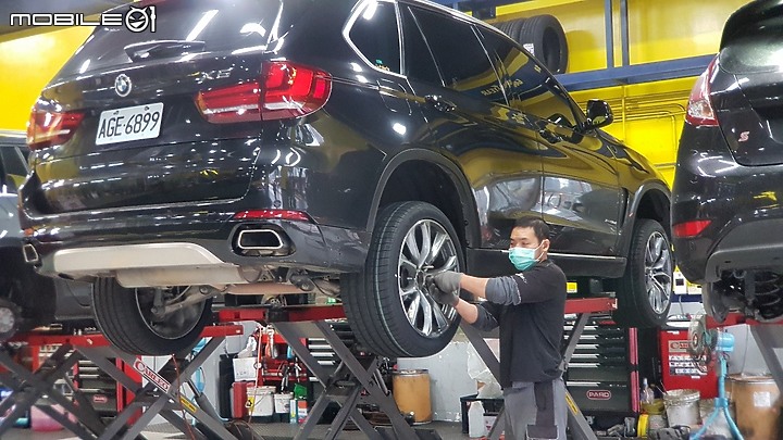 點我看大圖 開箱 固特異Goodyear F1A3 SUV /BMW X5米其林愛好者使用分享