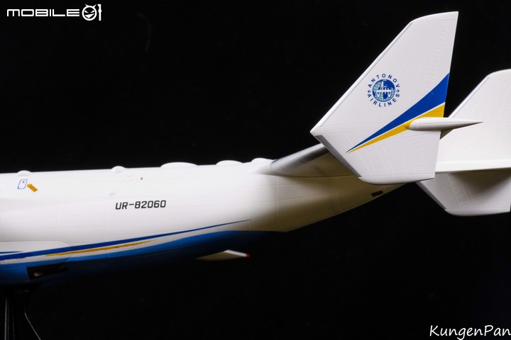 Revell 1/144 安托諾夫AN-225重型運輸機 「夢想號」(Mriya)